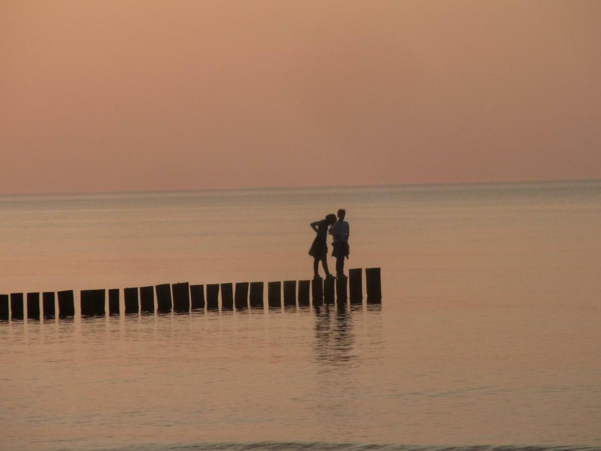 Fewo Himmel& Meer - Nur 300M Vom Meer Kuhlungsborn Bagian luar foto
